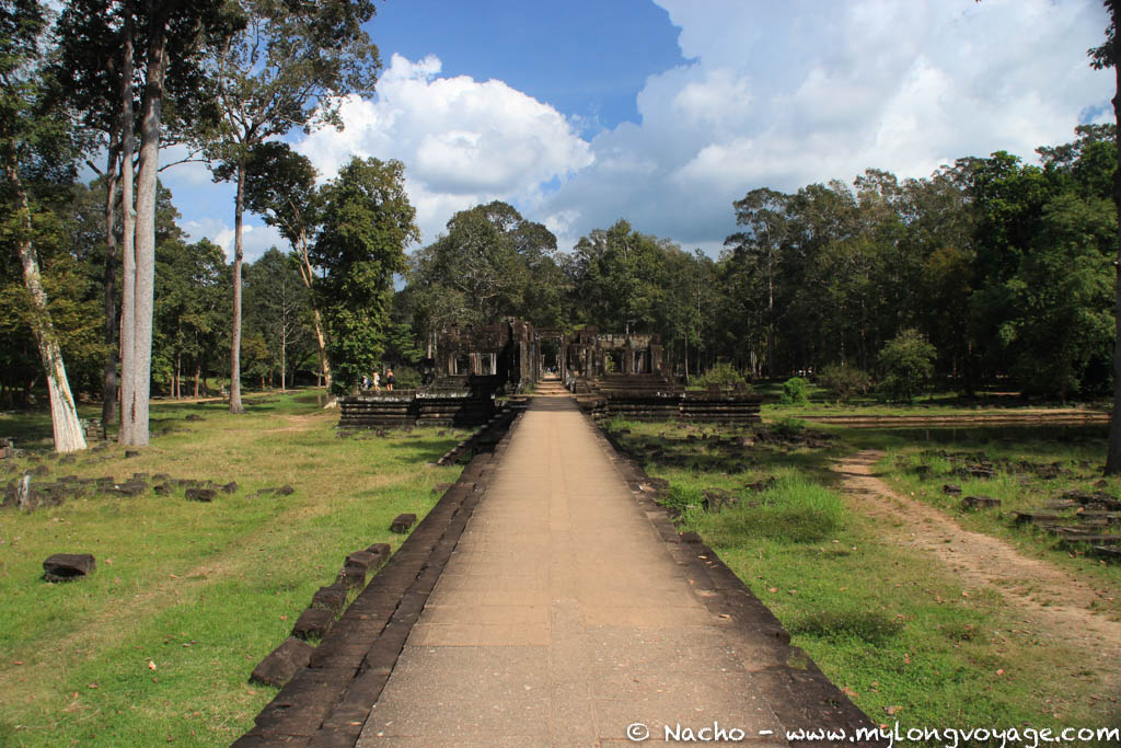 Temples of Angkor 109 45457024