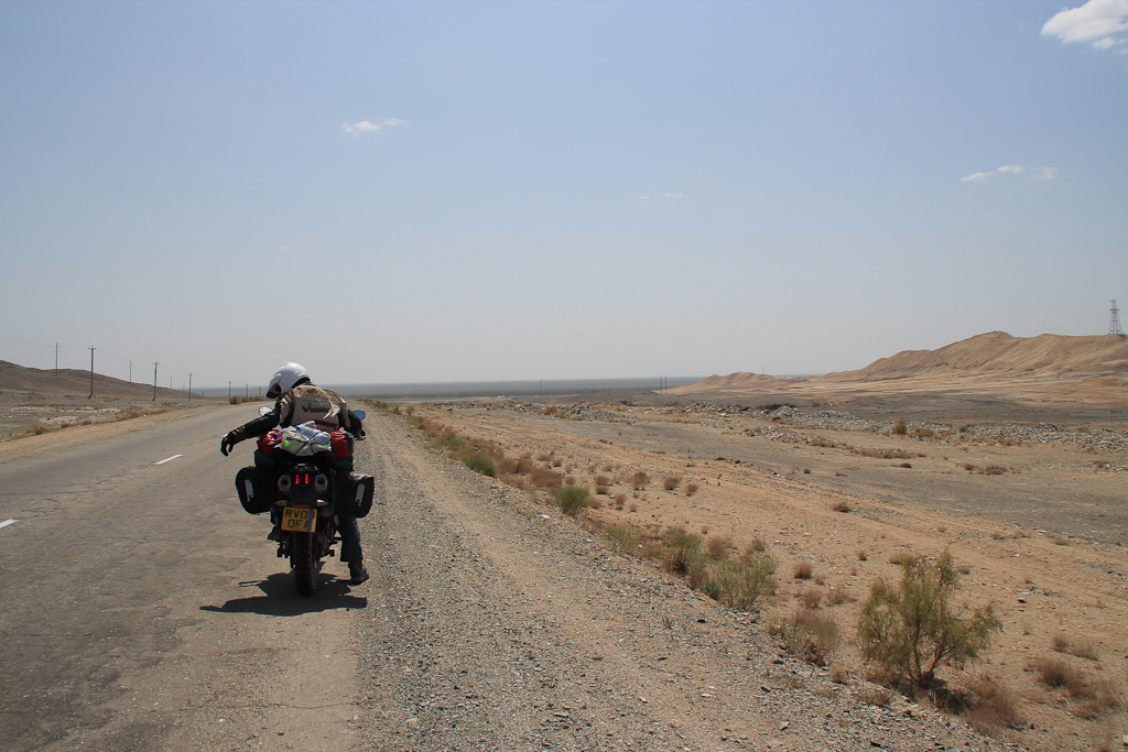 Desert roads of Uzbekistan 24 1191